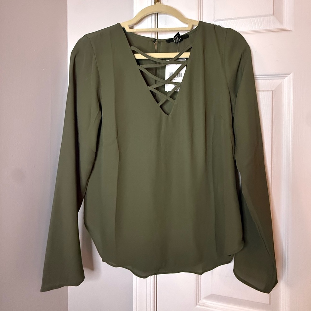 Forever 21 Olive Green Long Sleeve Shirt